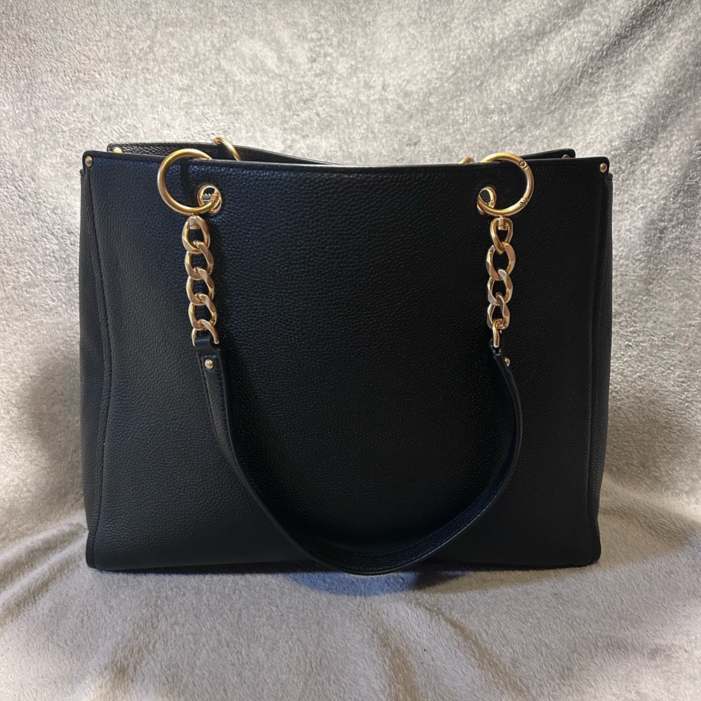 Tory Burch Everly Pebbled Leather Tote w/ Gold Hardware NWOT - Picture 6 of 16